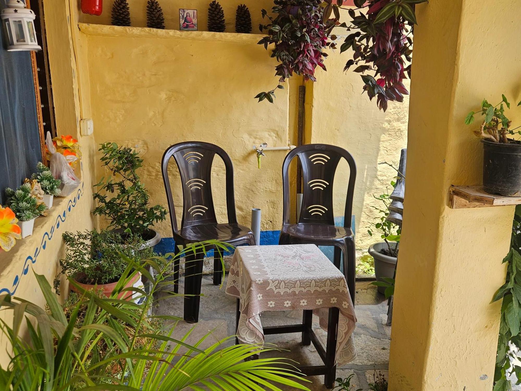 Katyuri Kings Divine Stay- Babaji'S Cave Dwarahat Chambre photo